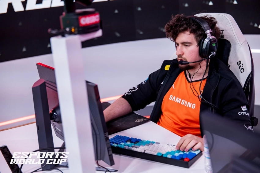 Экс-игрок Virtus.pro по Dota 2 назвал Collapse лучшим лейнером мира